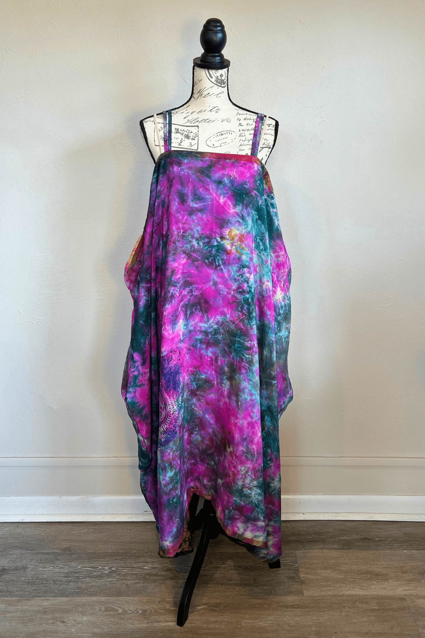 Crepe Sari Gonna Shine Maxi Dress