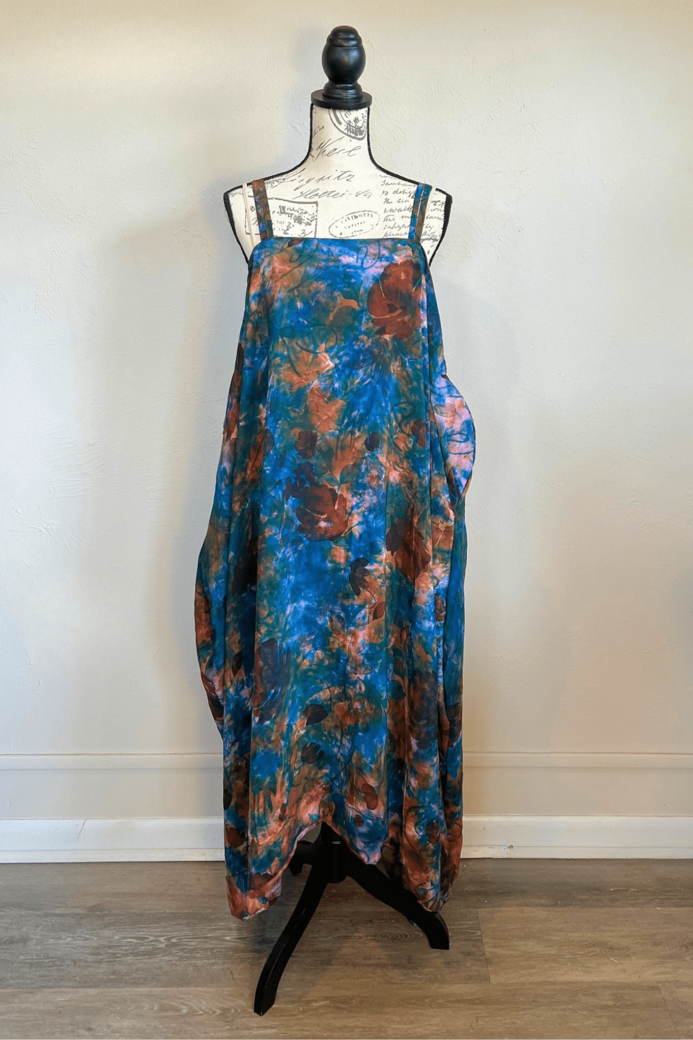 Crepe Sari Gonna Shine Maxi Dress