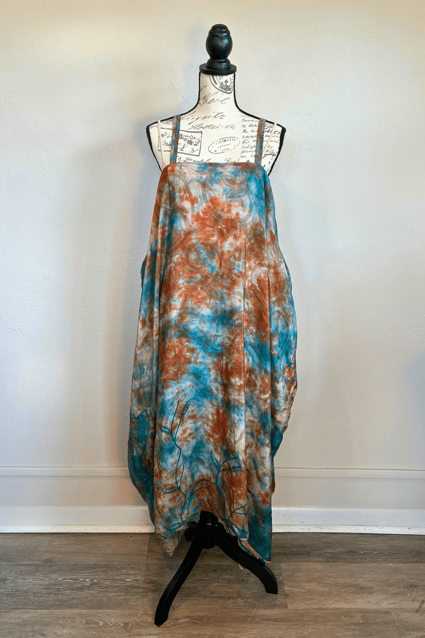 Crepe Sari Gonna Shine Maxi Dress