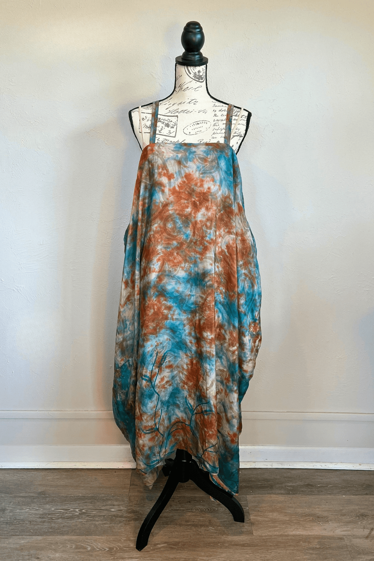 Crepe Sari Gonna Shine Maxi Dress