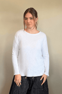 North Star Base by gertie 1449 Beach Tee, a relaxed double-layer long-sleeve slub-knit top with dropped shoulders and a wide crew neckline, shown in Black, Olive, and Chalk.