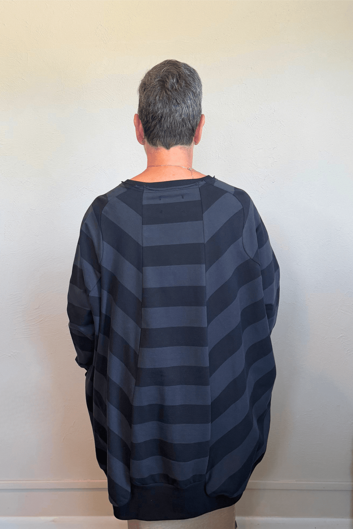 2139W  Long Sweatshirt