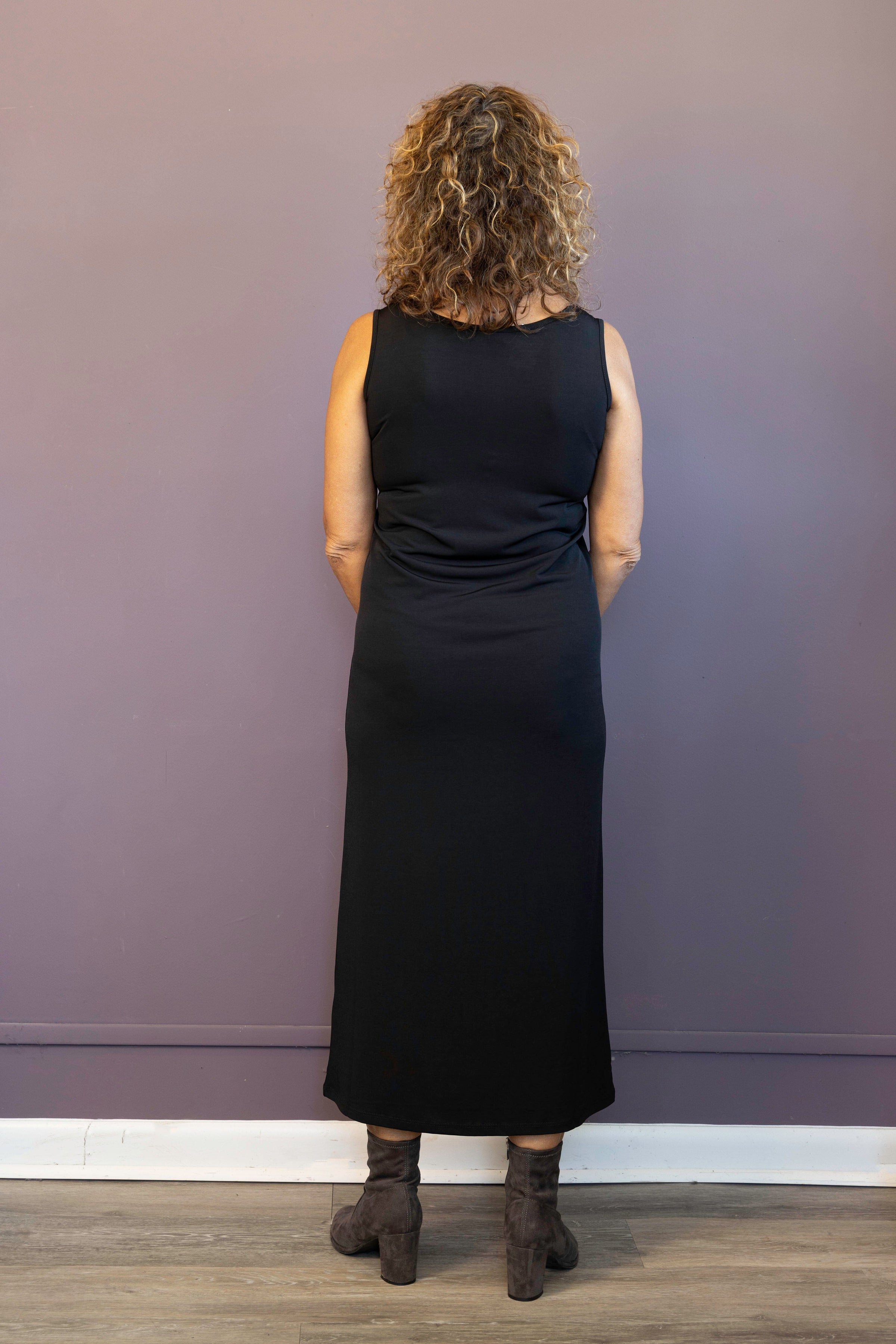 PALLETE BASICS Midi Dress - Plus Size