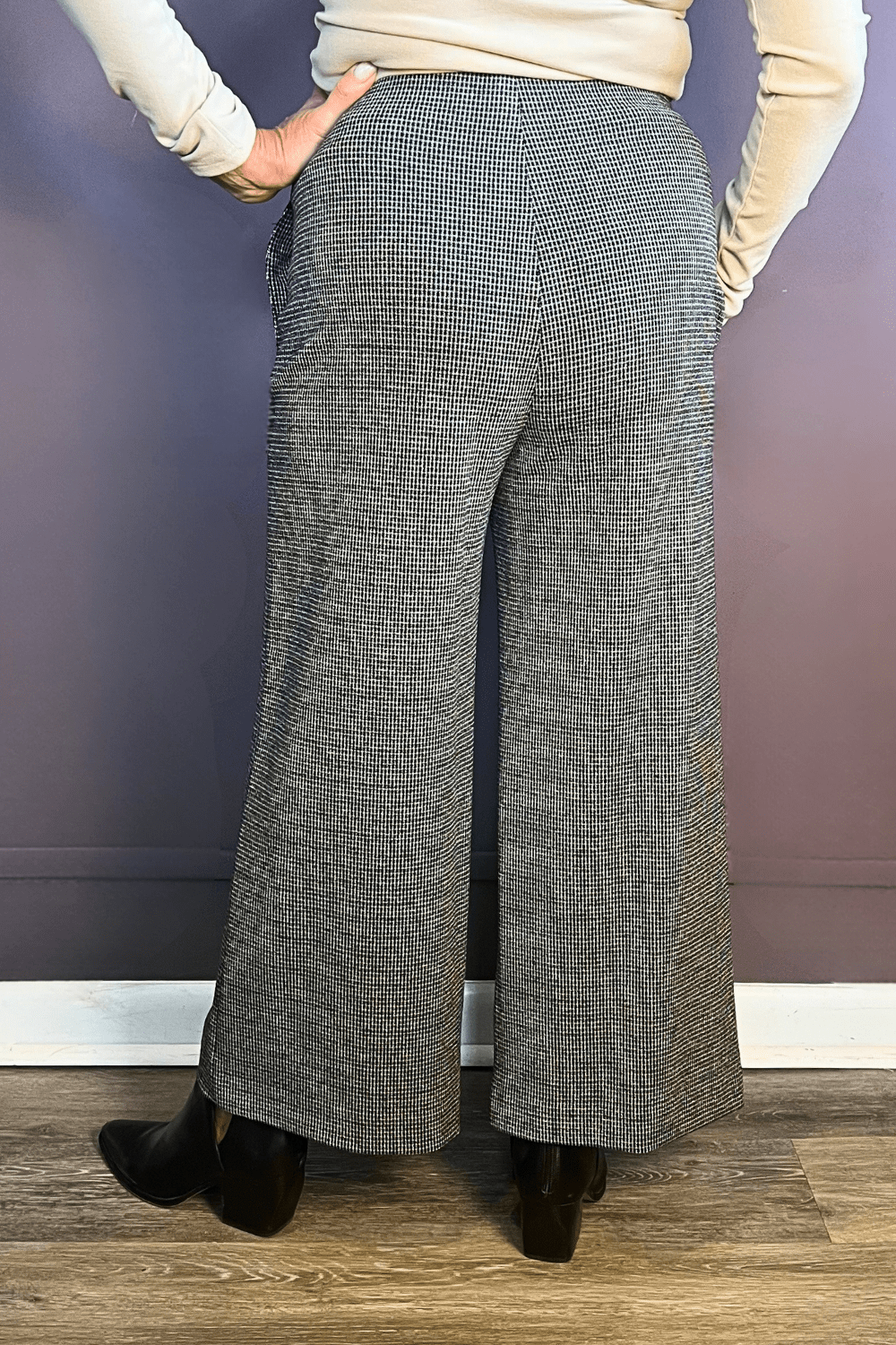 Check Wide Leg Pant