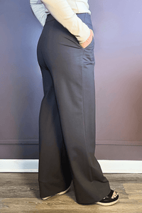 Compression Wide Leg Pant