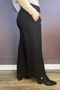 Textured Wide Leg Crop Pant