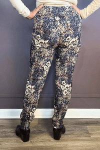 Bouquet Petal Ankle Pant