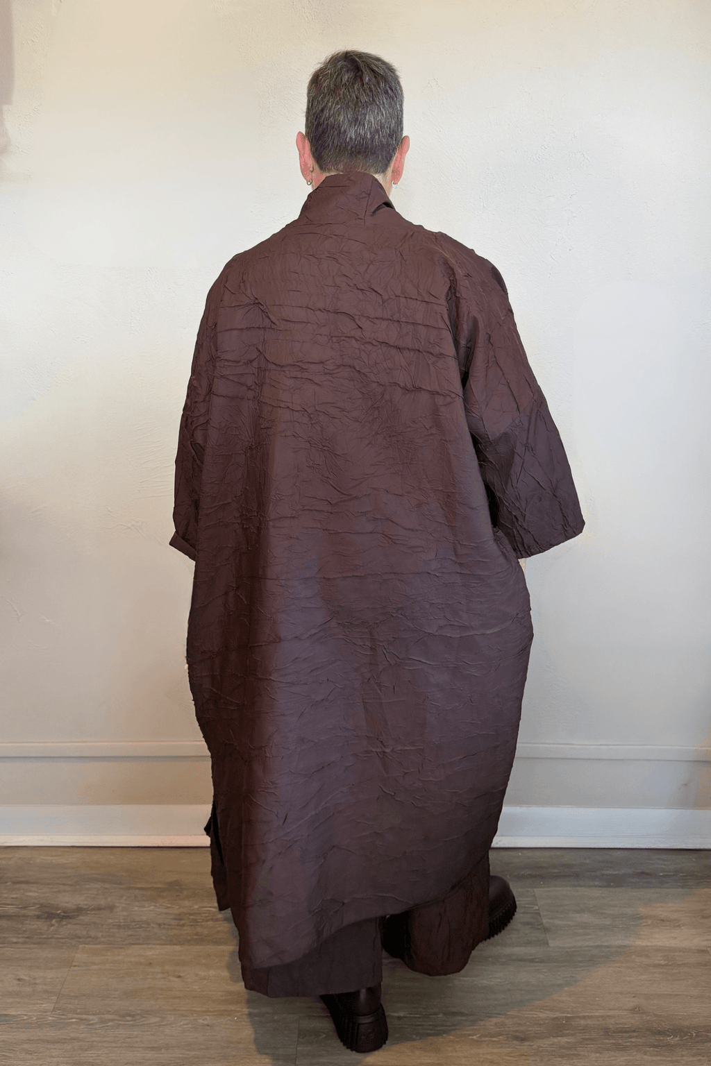 Heydari CRJ127 long asymmetrical crinkled jacket in chartreuse and chocolate