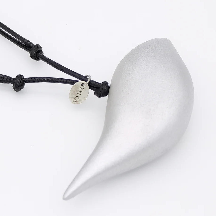 Robin Pendant Necklace
