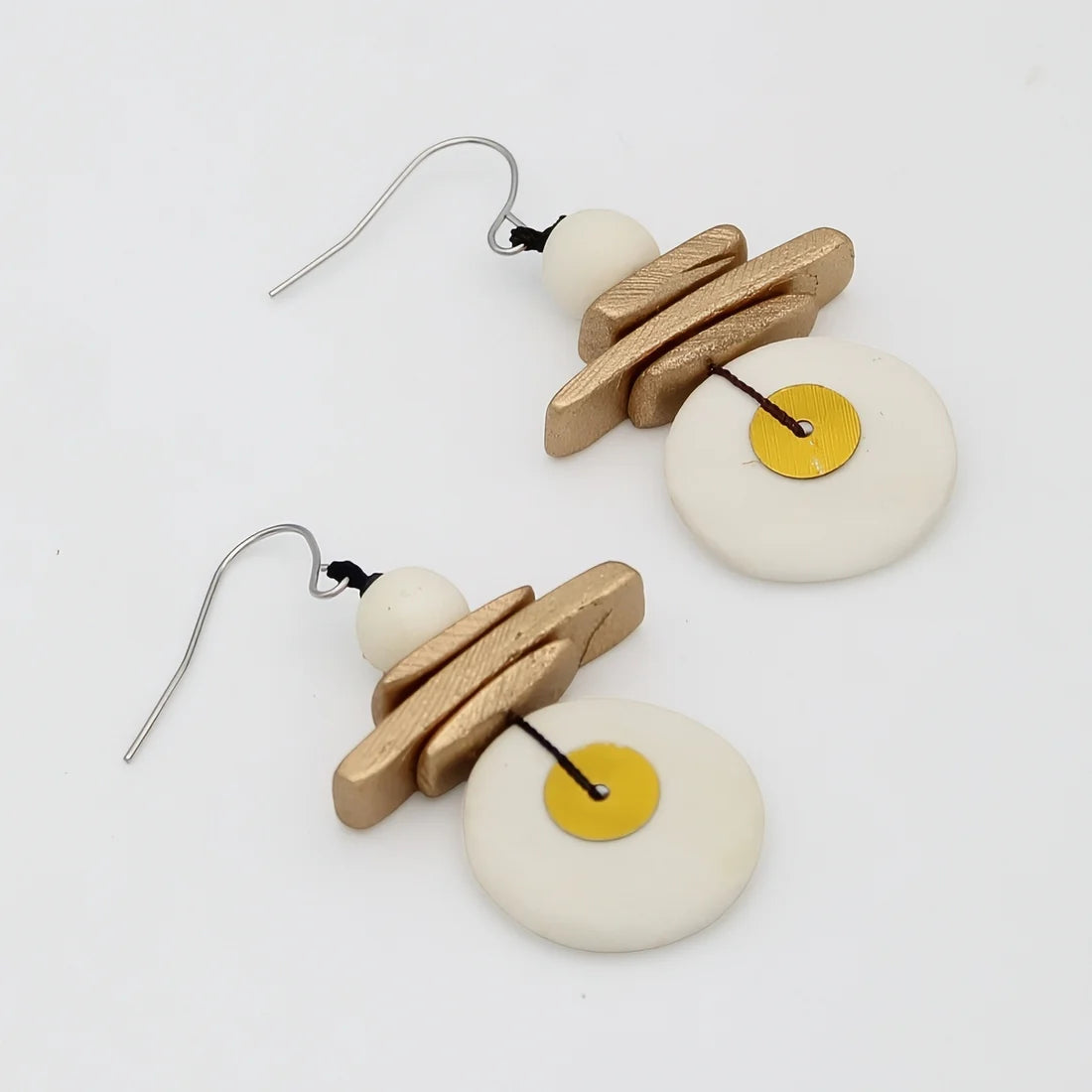 Assuta Drop Earrings