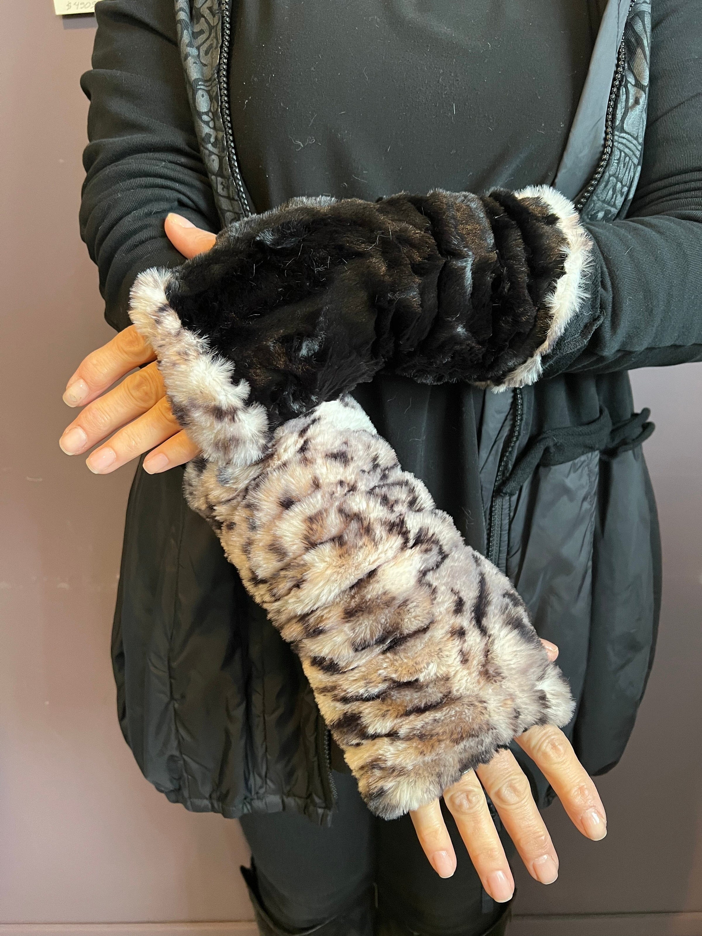 Snow Leopard Reversible Fingerless Gloves