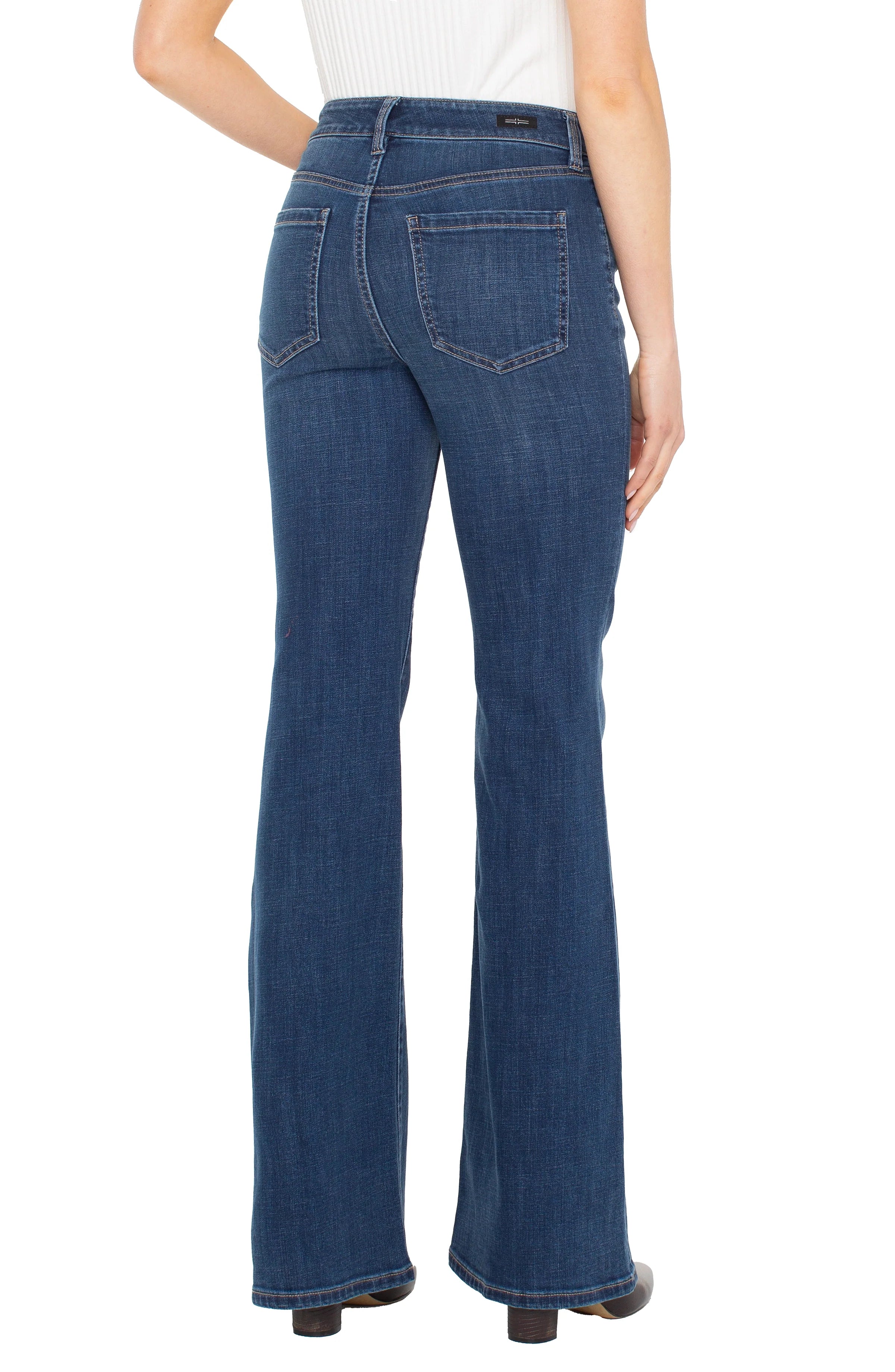 Hannah Flare (Squire Shore)