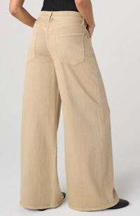 Kit Hi-Rise Relaxed Wide-Leg