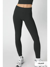 Signature Leggings