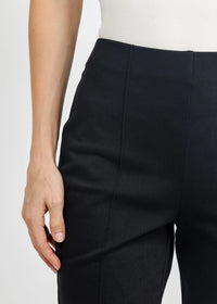 450280 Kick Flare Pant