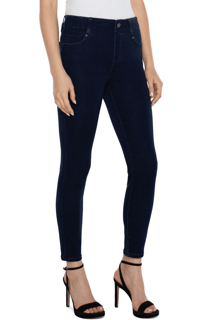 Gia Forever Fit (Blackthorn)