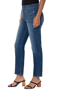 Chloe Slim (Westchester)