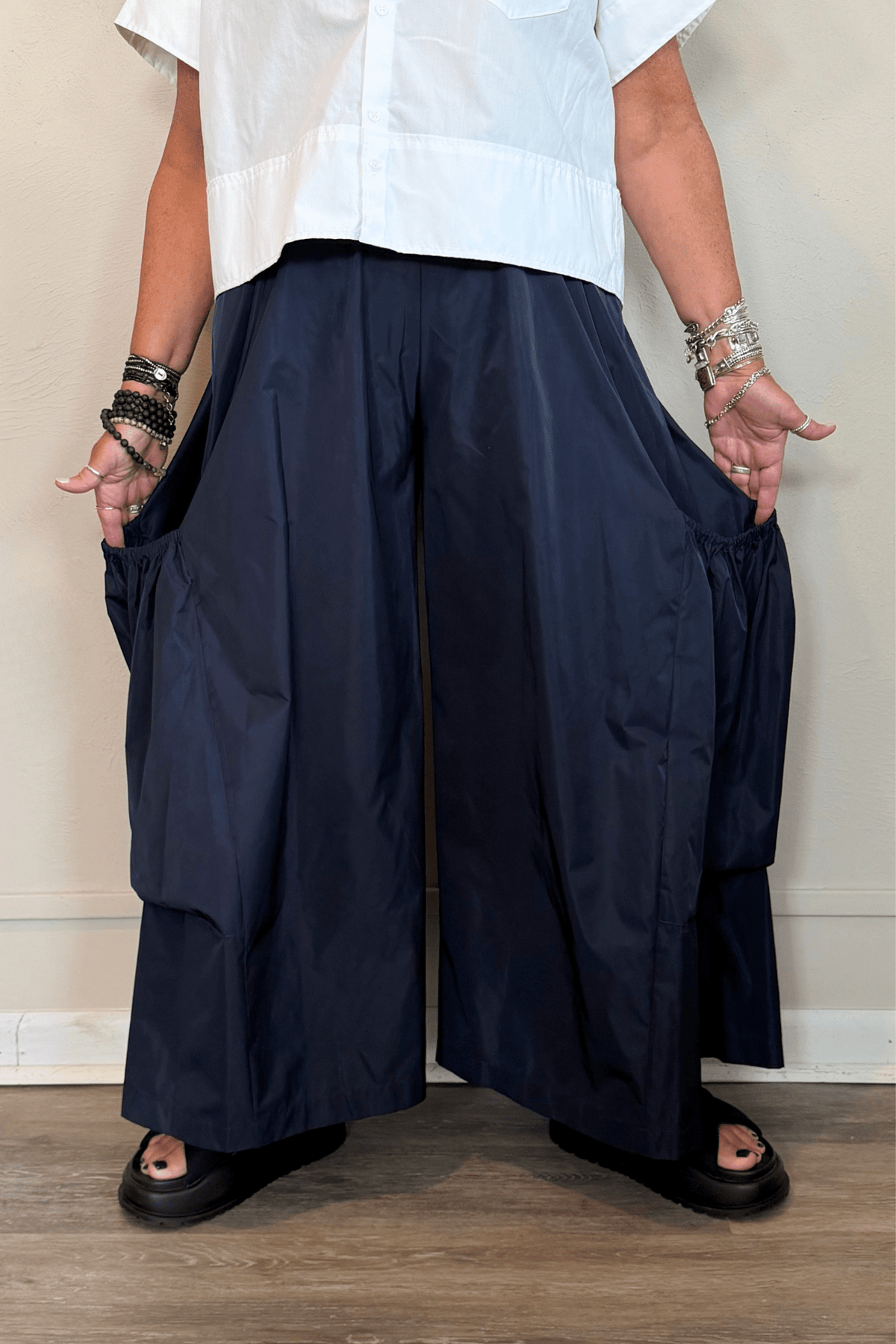 Nylon Big Pocket Pant