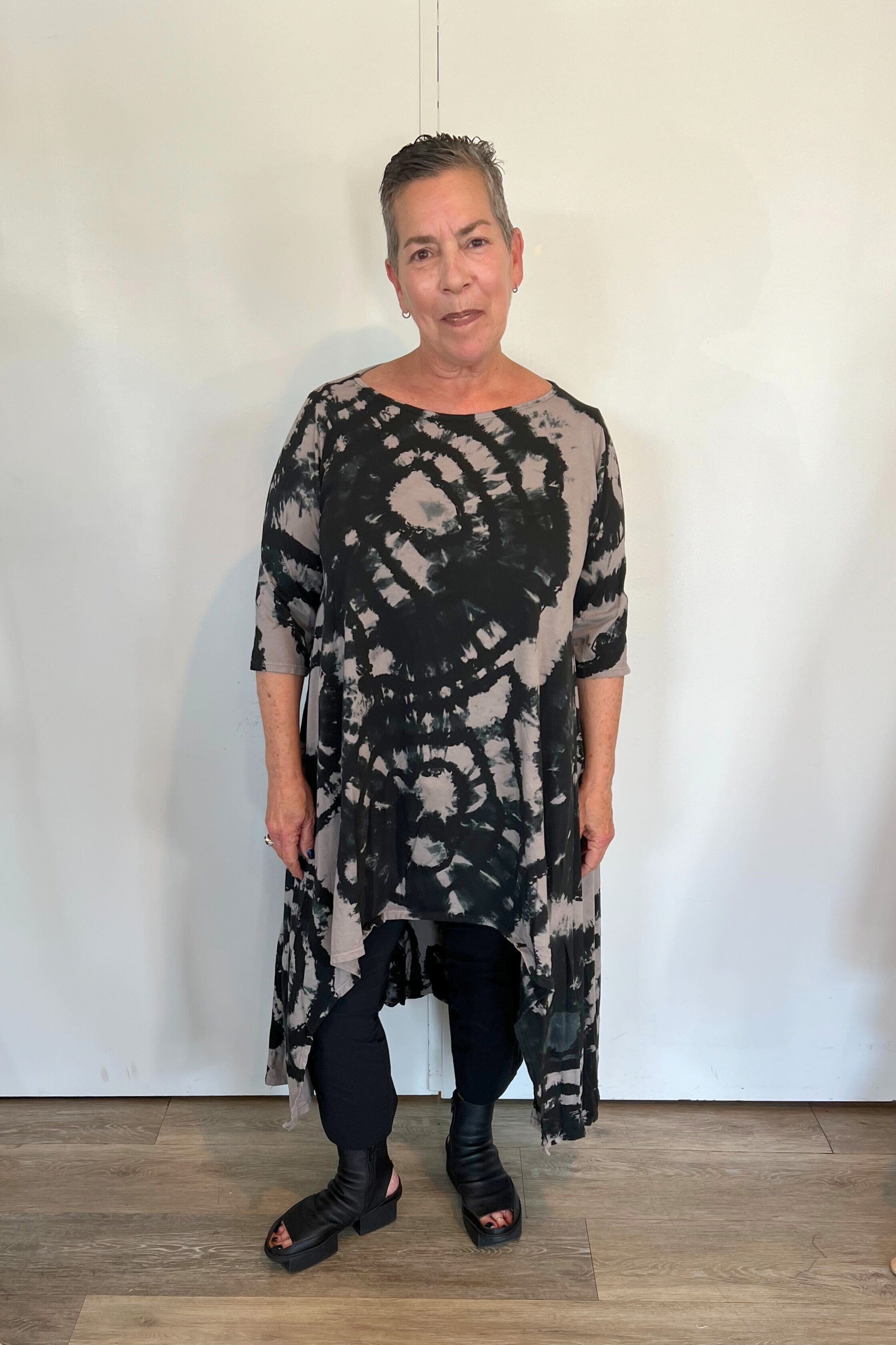 Tie-Dye Hi-Lo Tunic Dress (Black Ink)