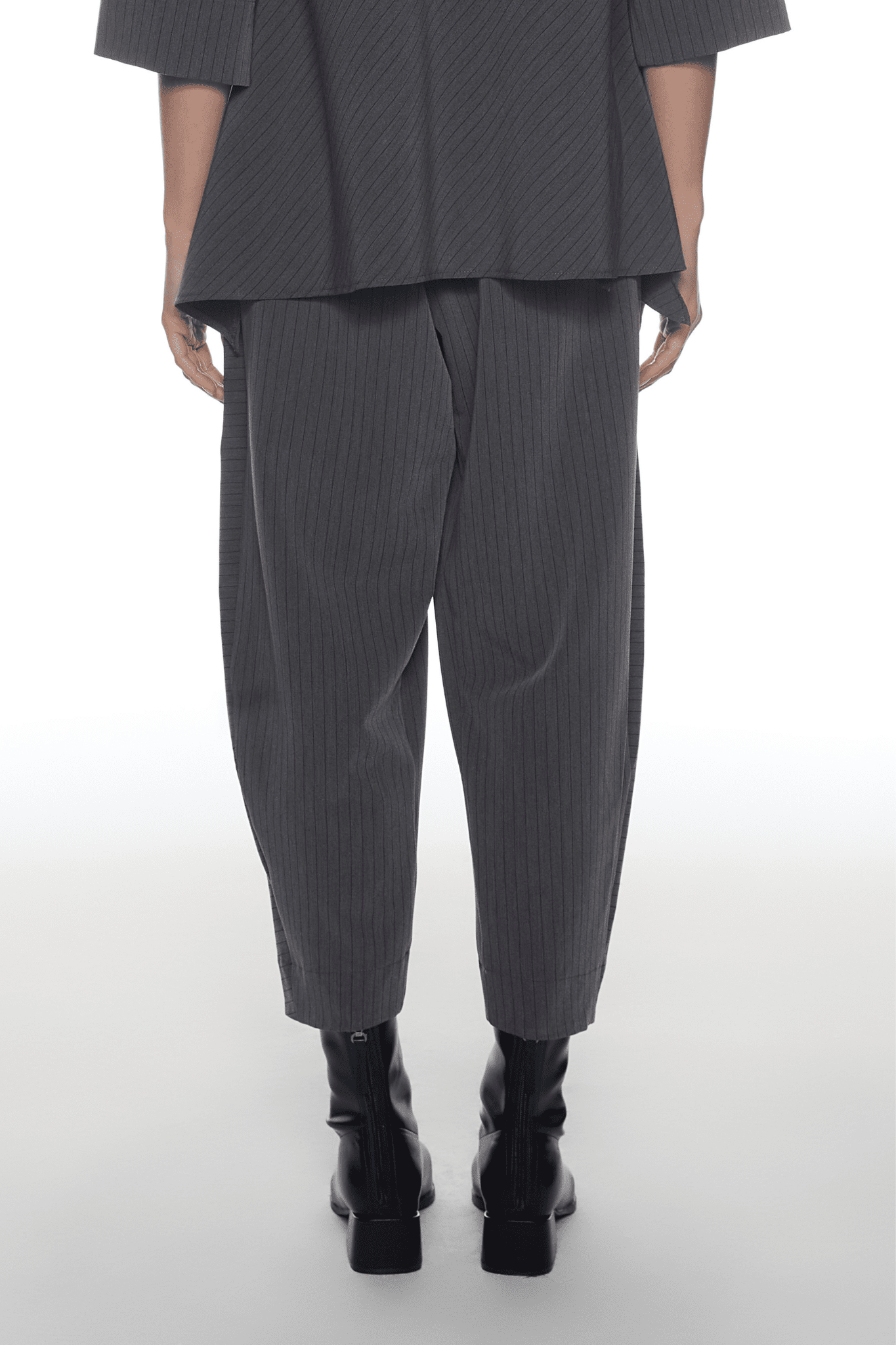 10   Calla Pants