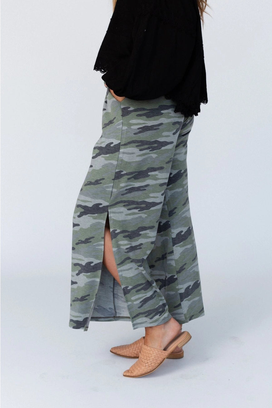 Casual Wanderer Wide-Leg Slit Pants