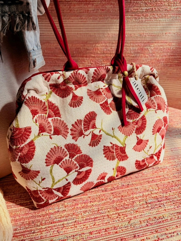 Charm Molly Snap Frame Bag