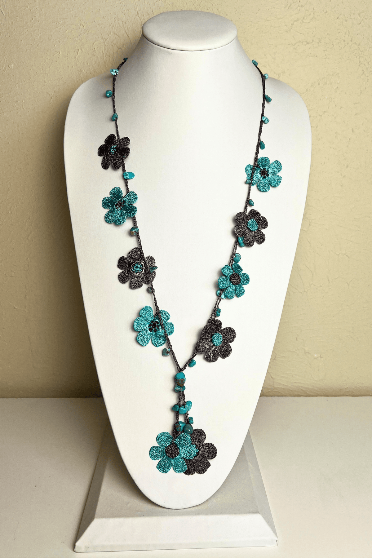 Daisy Necklace
