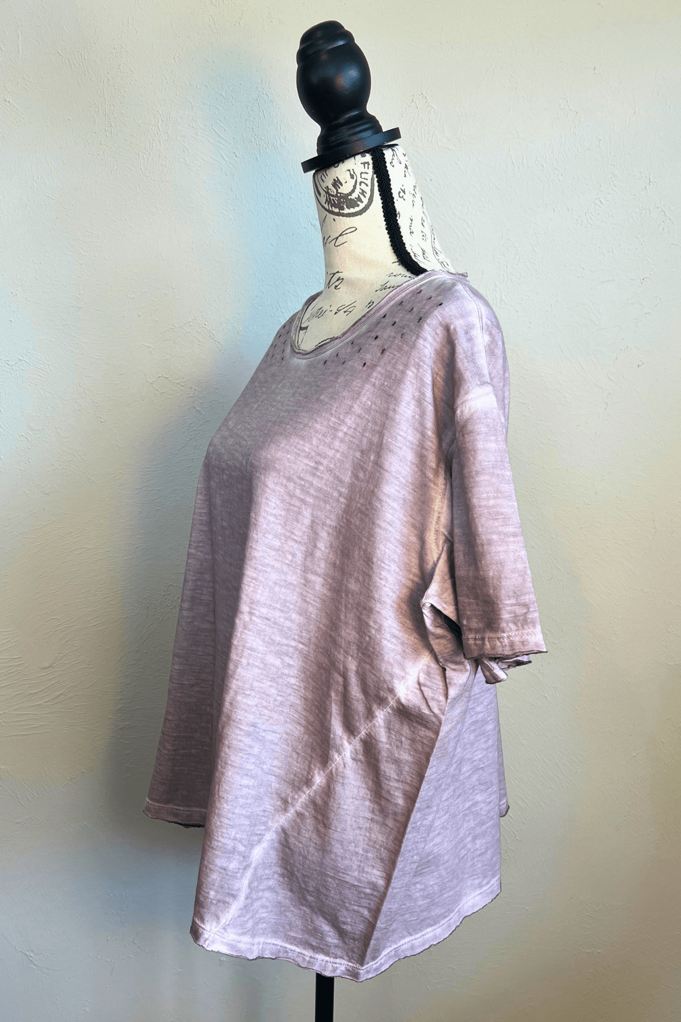 Distressed Solid T
