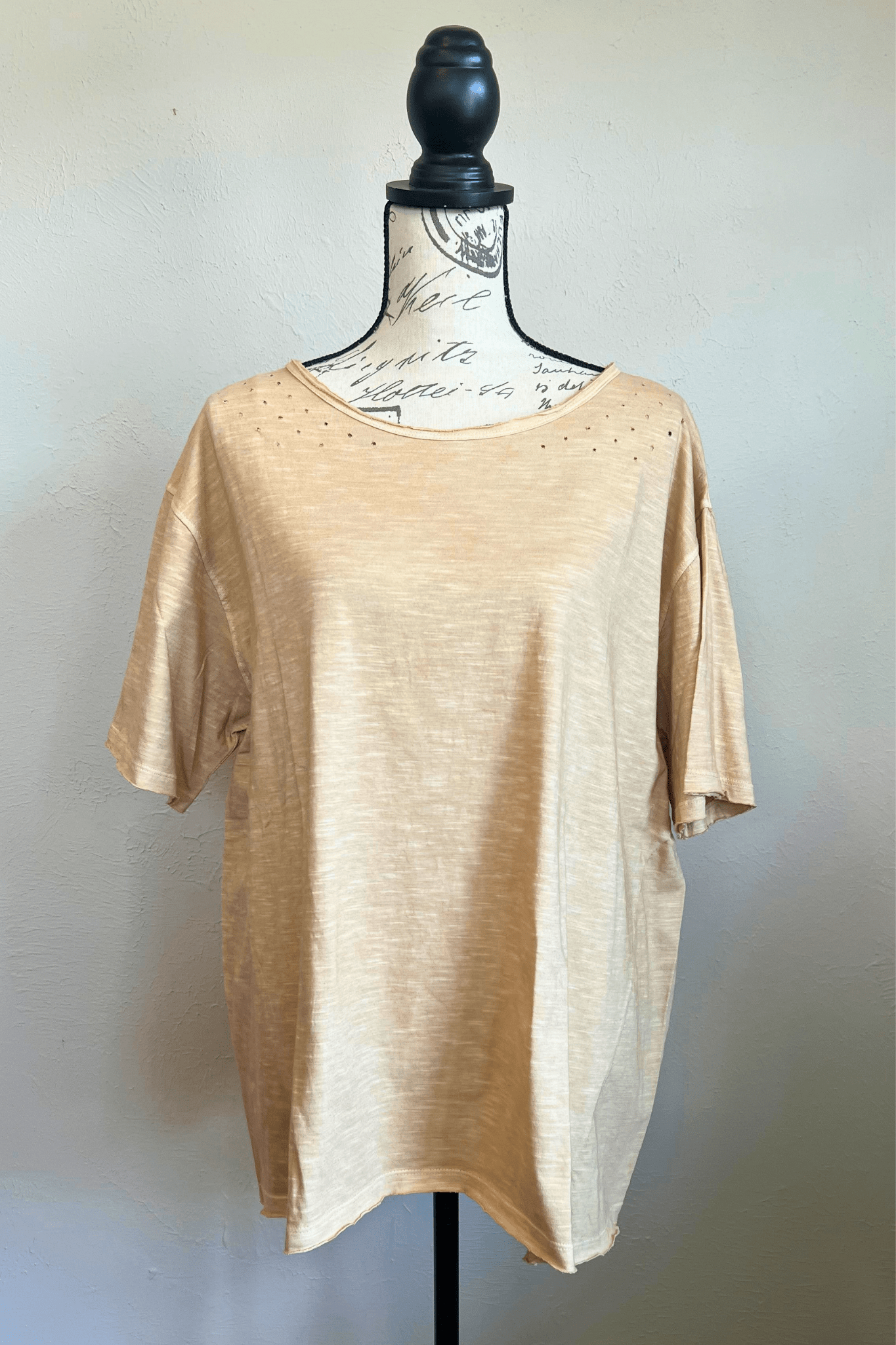 Distressed Solid T