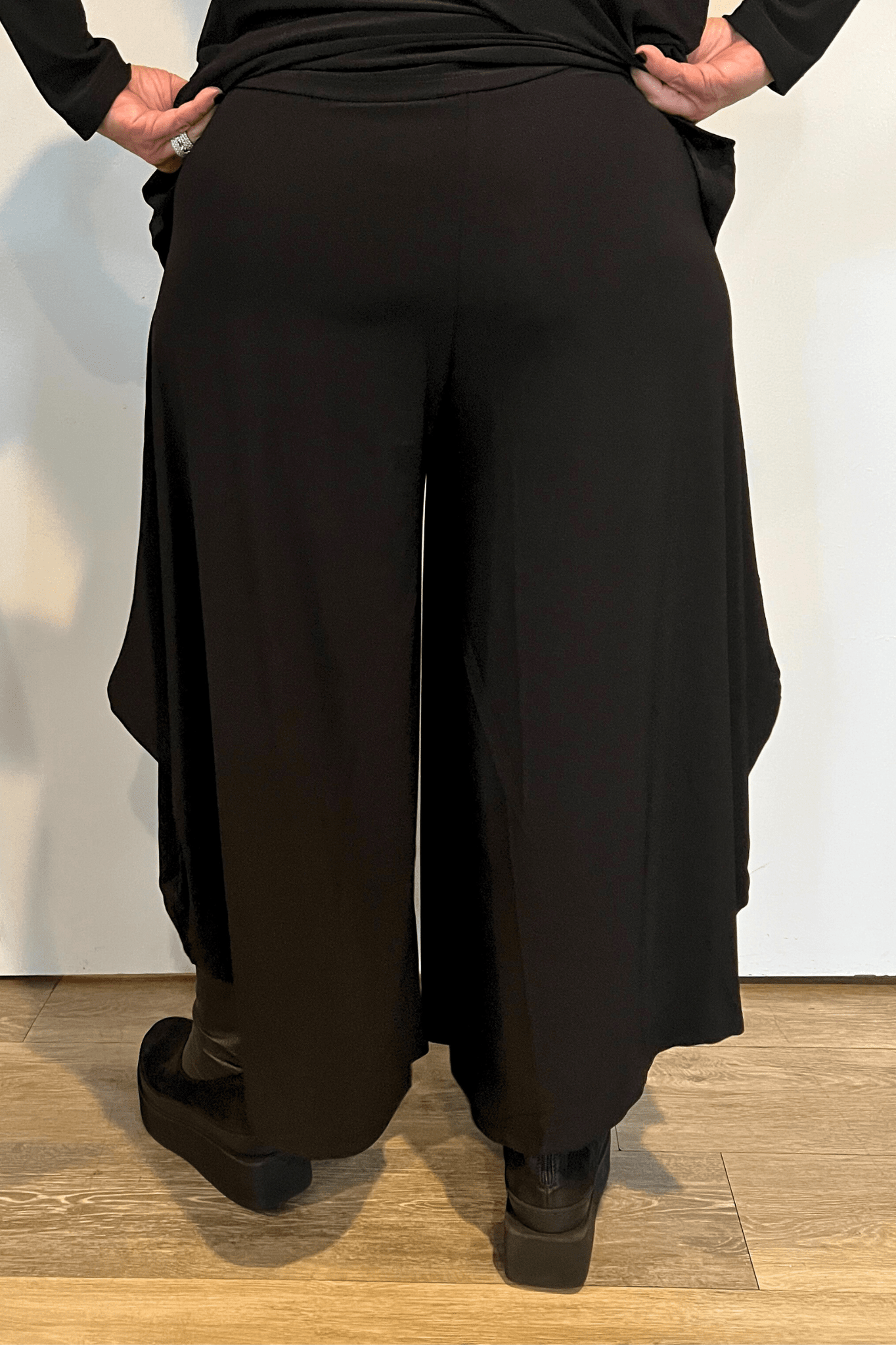 Dome Pant (Black) - Plus Size