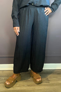 Cropped Pant with Darts