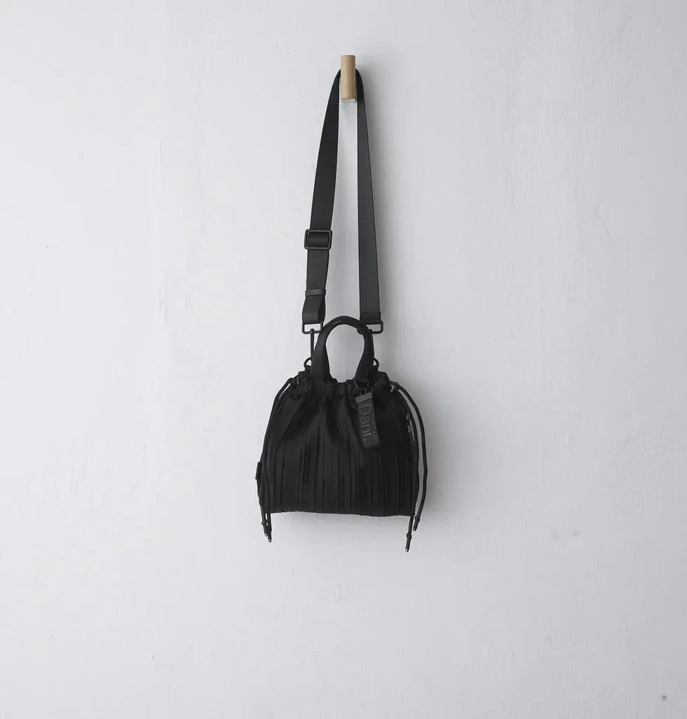 Frankie Small Bucket Bag