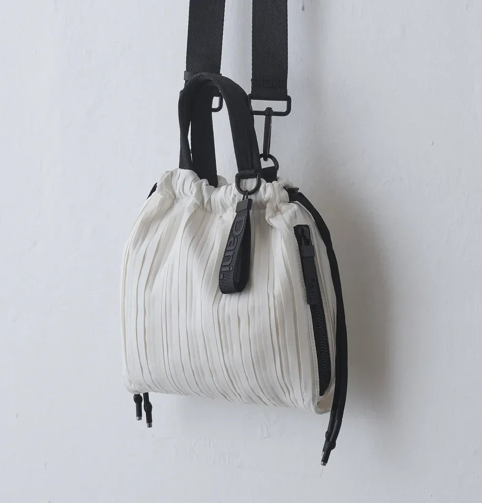 Frankie Small Bucket Bag