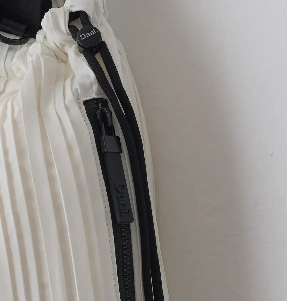 Frankie Small Bucket Bag