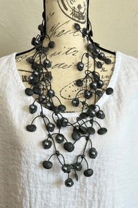 Grey Pearl Rubber Necklace