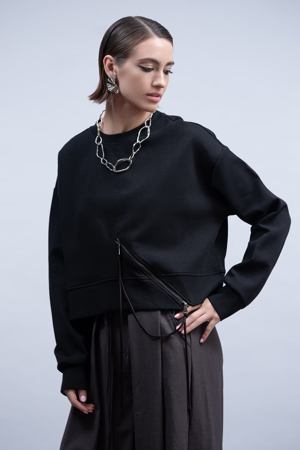 H2006 Diagonal Zip Top