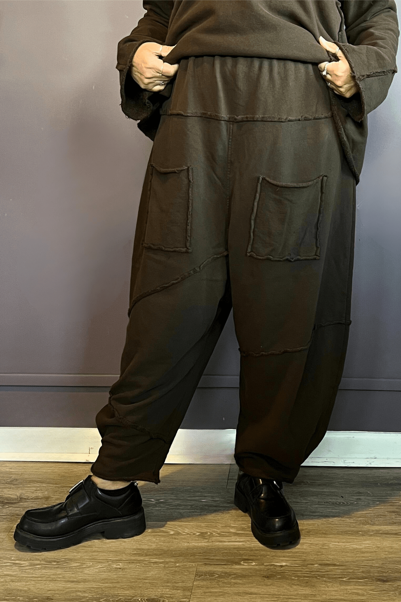 Cocoa Harem Two-Pocket Pant