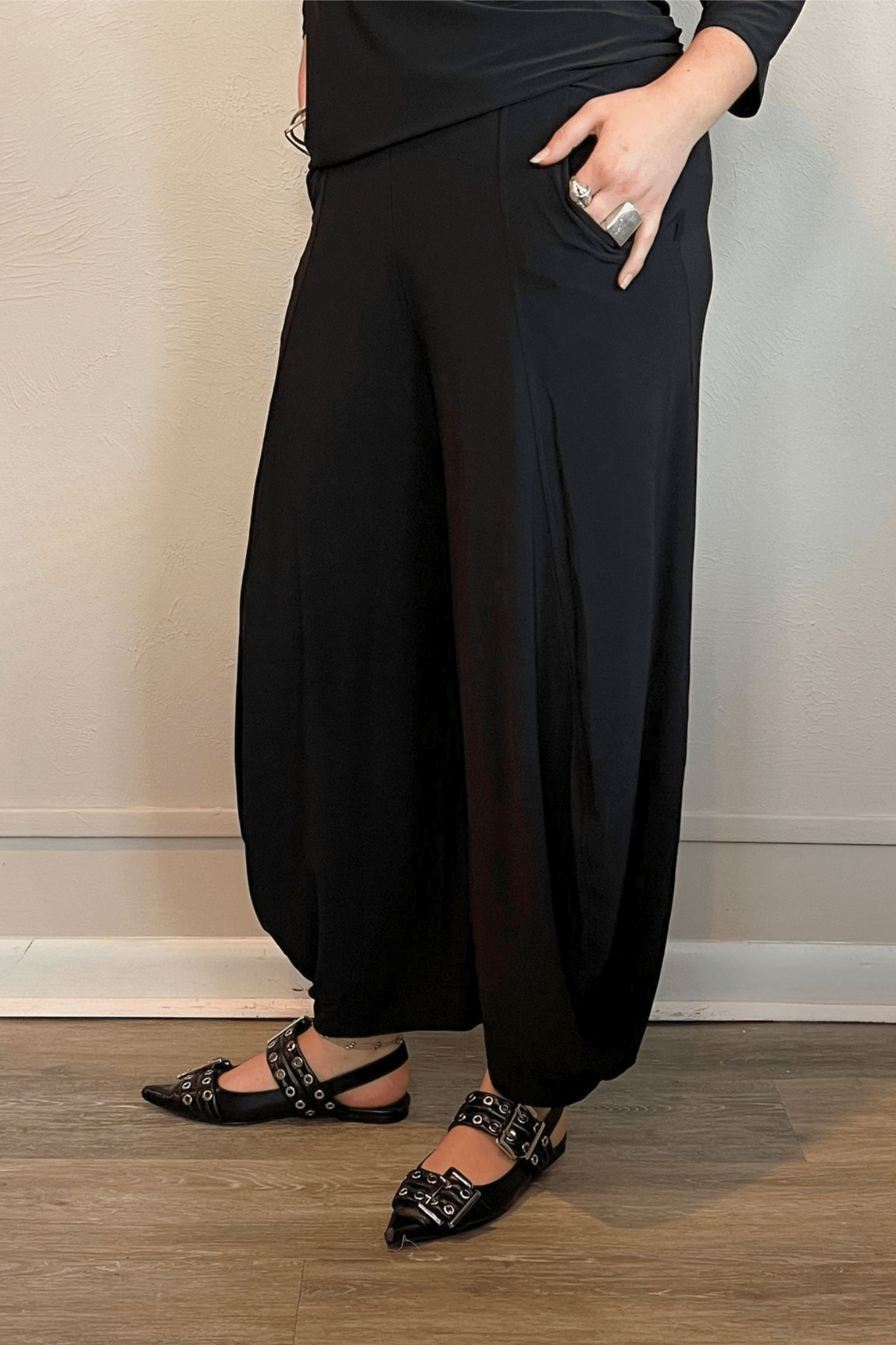 Jade Pant - Black