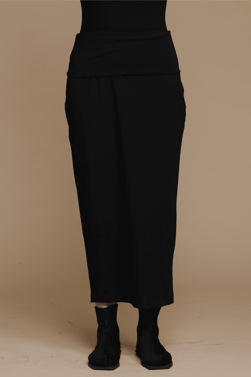 J875   Loop Skirt