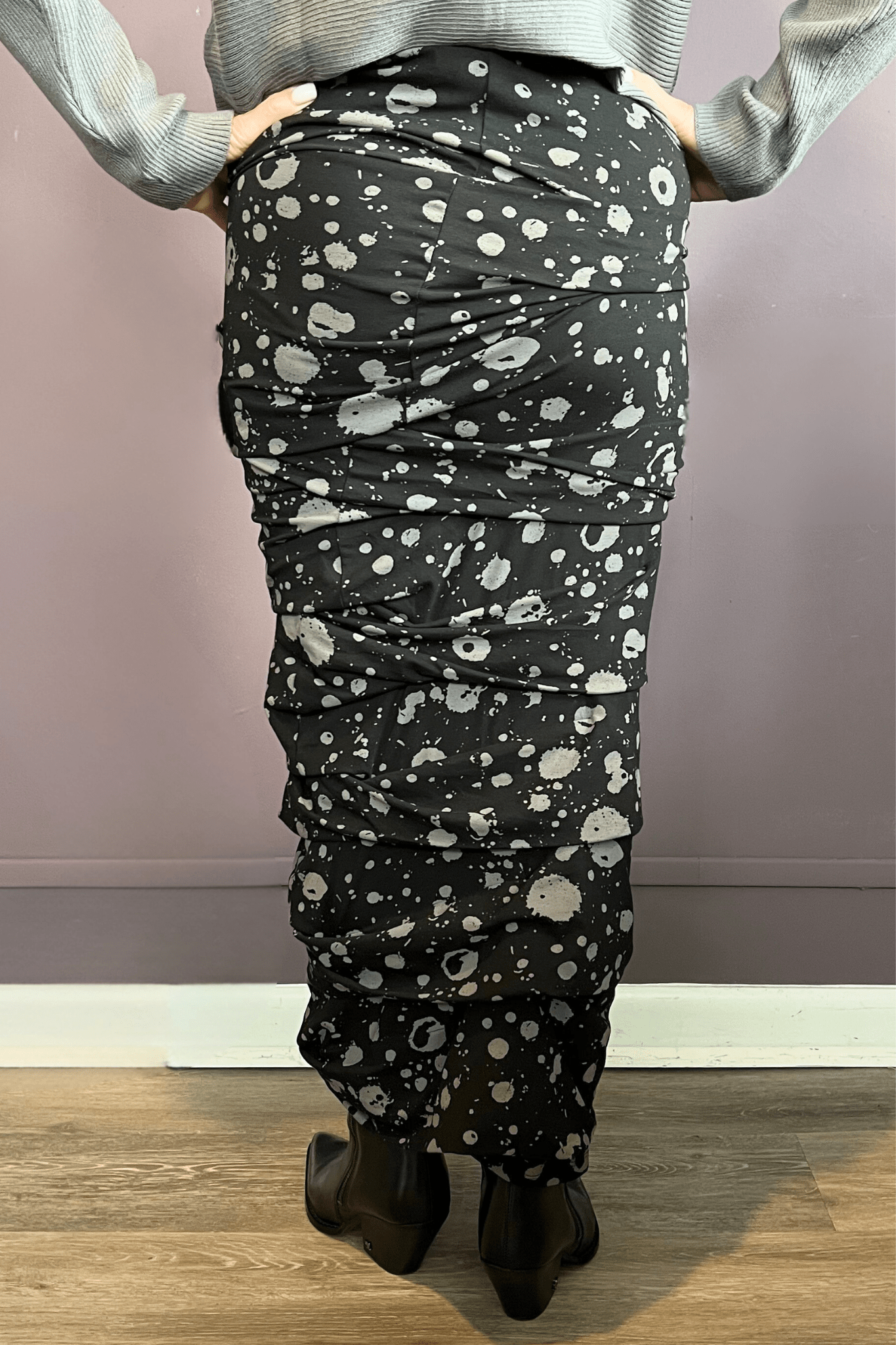 Margot Skirt (Black Splash)