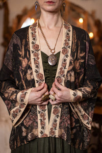 Momento Cropped Kimono