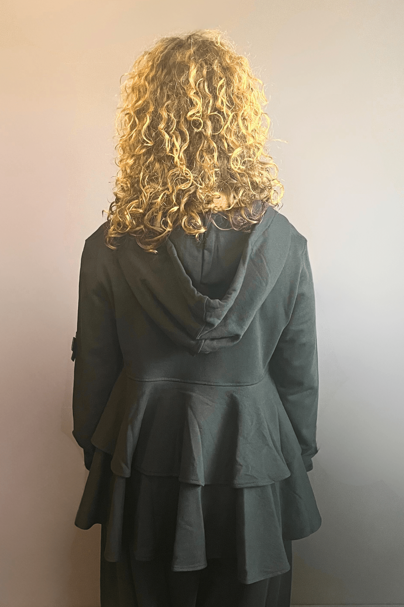 The No Cardigan III (Black)