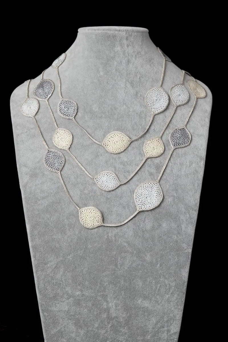 Oval Leaf Necklace