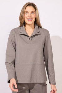 30134 Everyday Qtr Snap Top