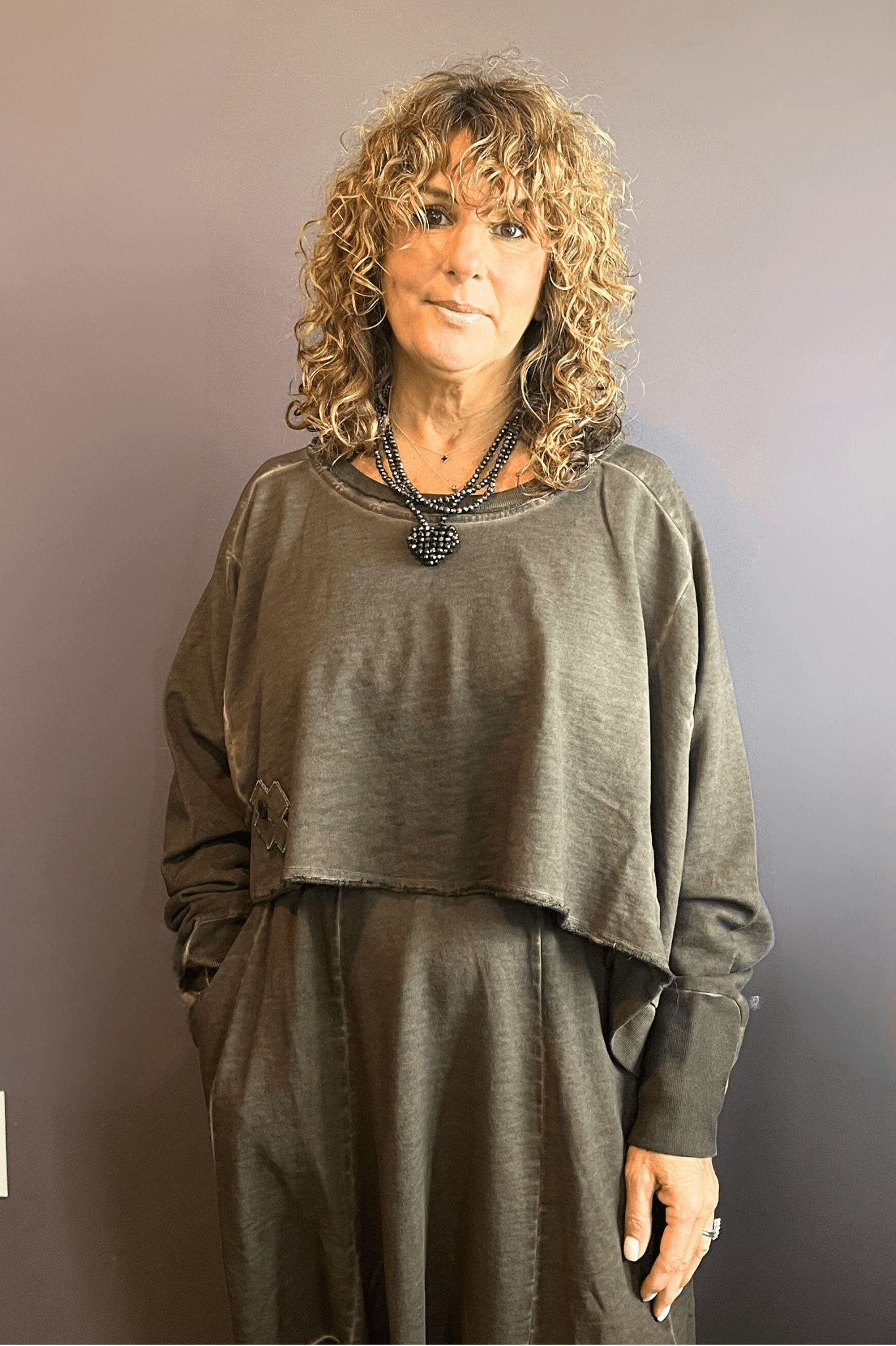 The Wide ShortShort Sweatshirt (Chocolate)