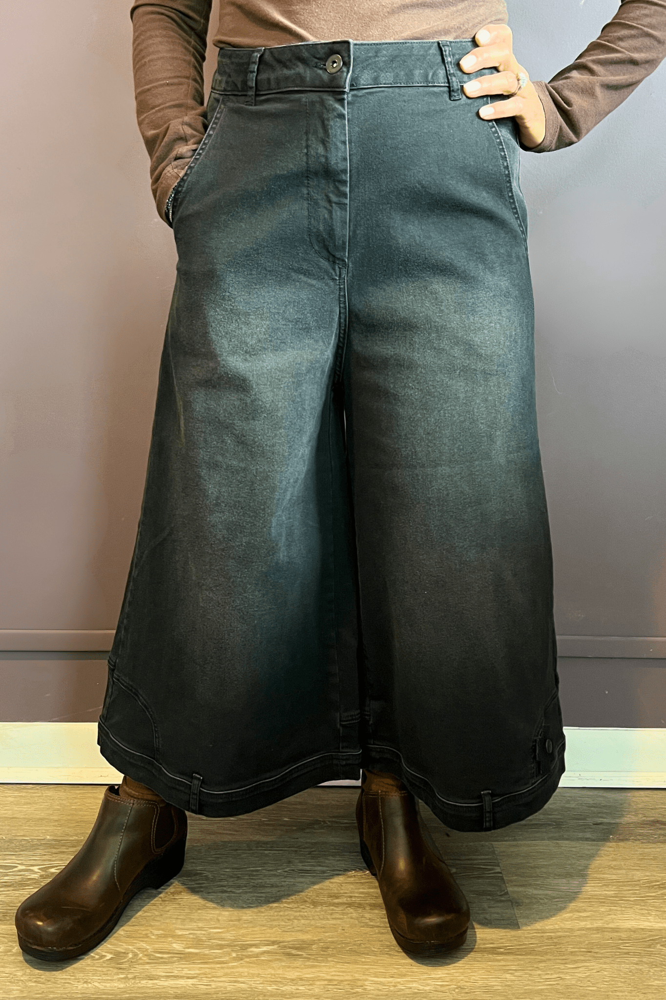 The Upside Down Pant (Black)