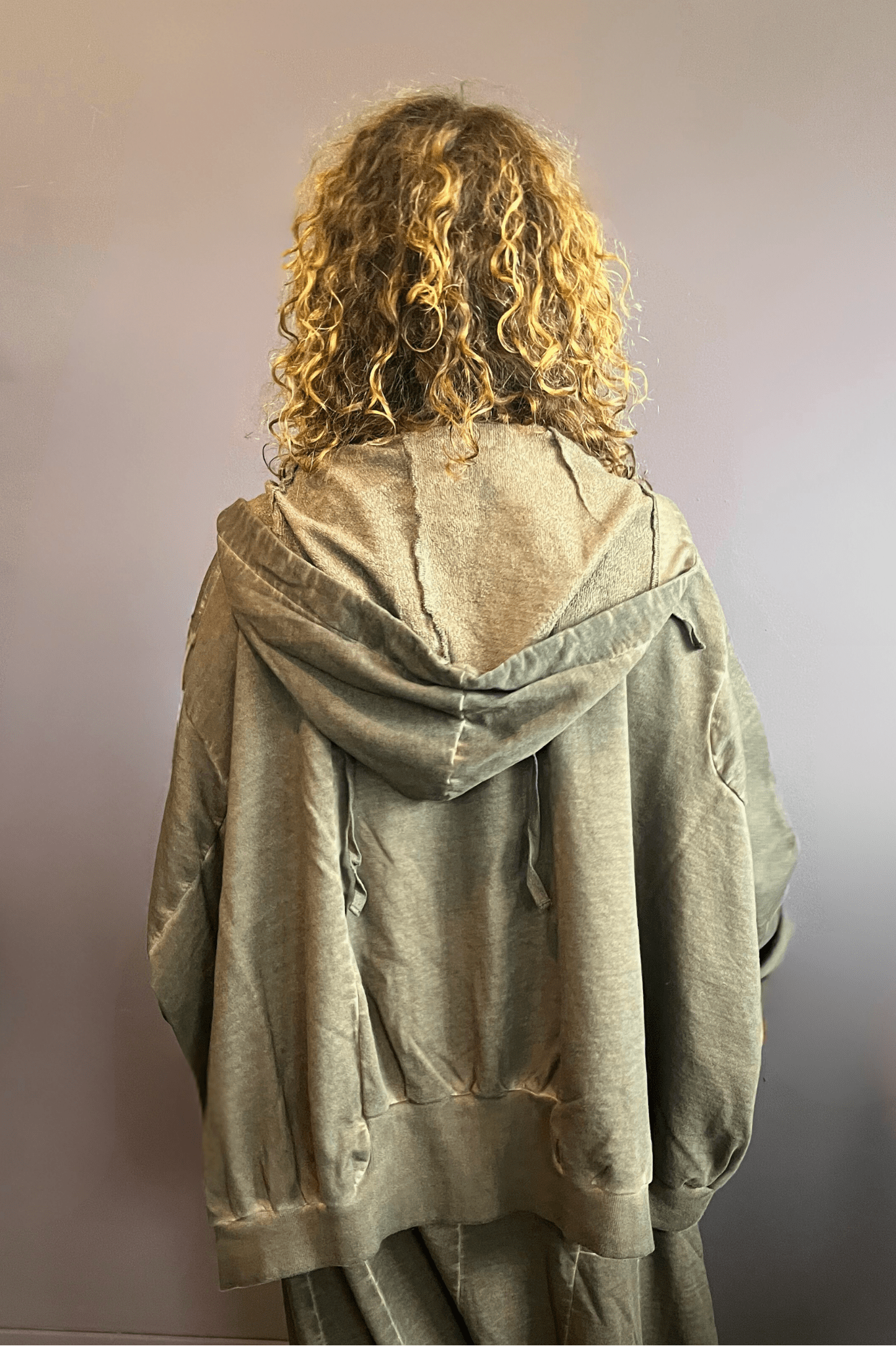 A Wide Short Jacket II (Chocolate)