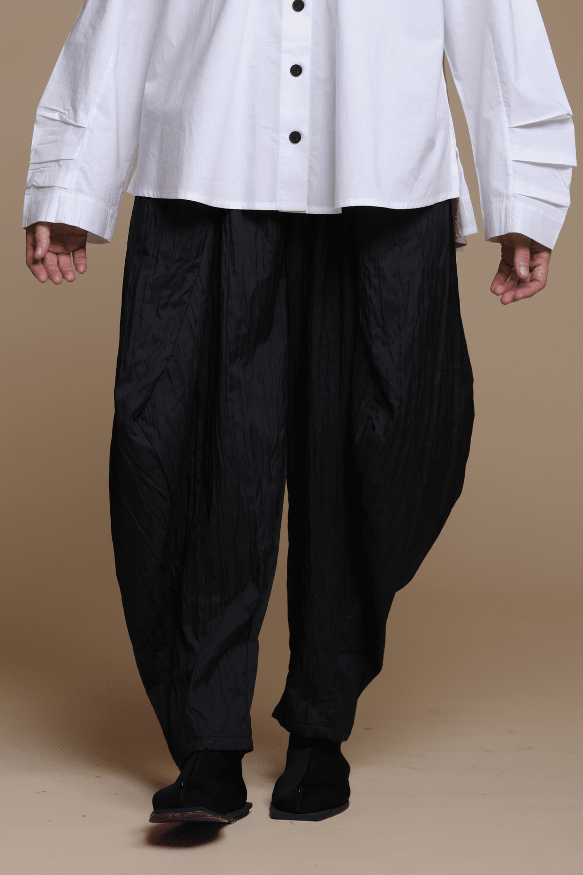 J19  Zari Pant