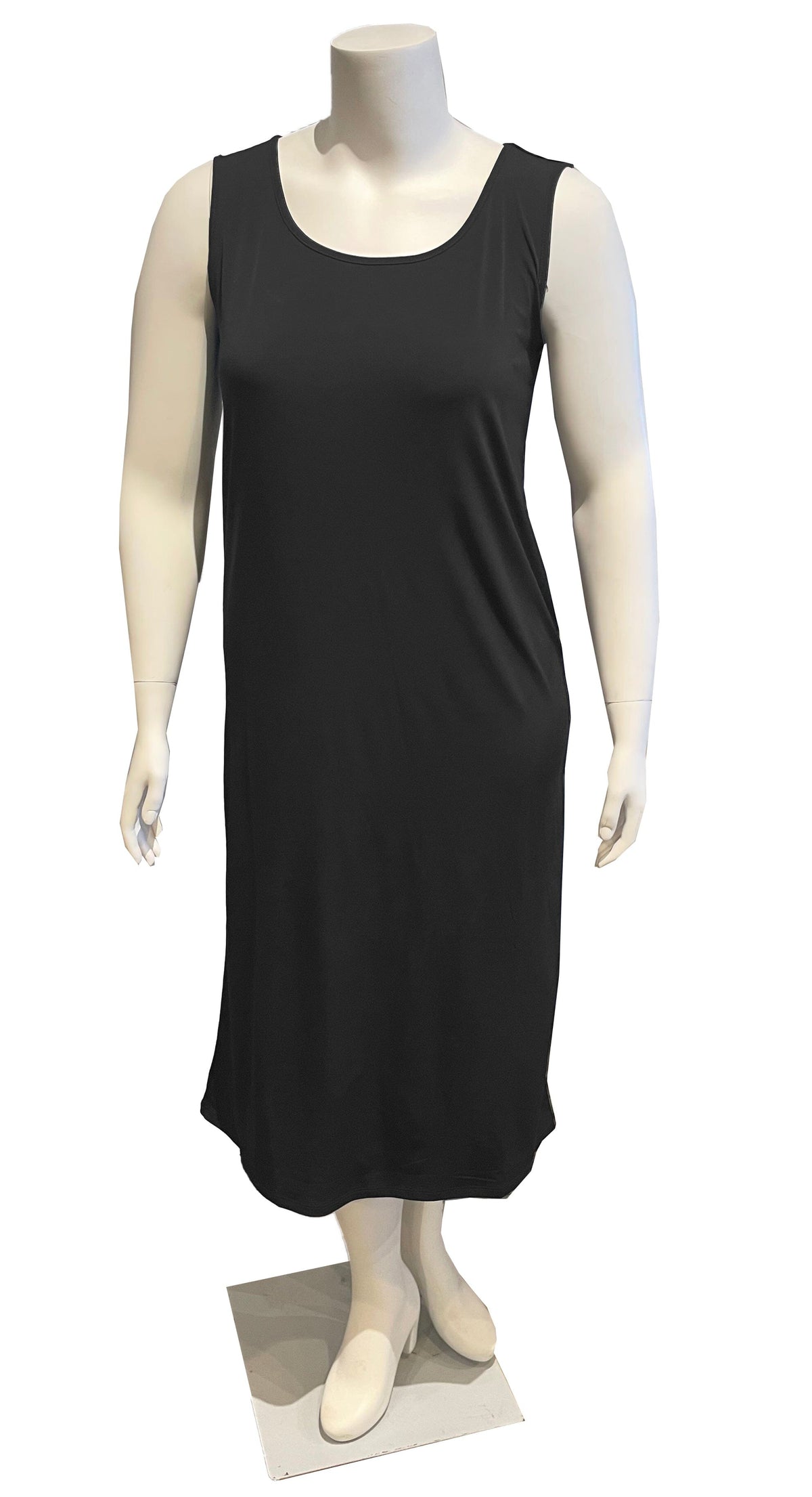PALLETE BASICS Midi Dress - Plus Size
