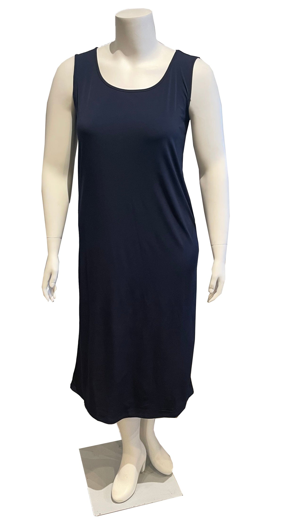 PALLETE BASICS Midi Dress - Plus Size